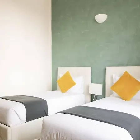 Spacious Near Duomo *